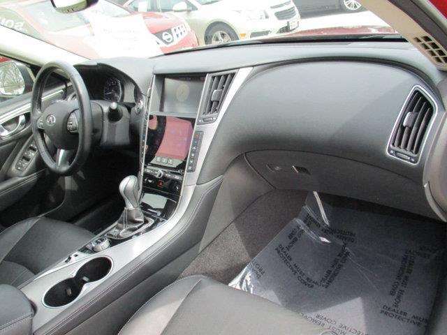 Infiniti Q50 Hybrid 2015 photo 20